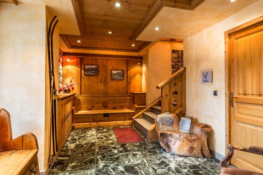 Les Cretes Blanches Hotell Val-dʼIsère Exteriör bild