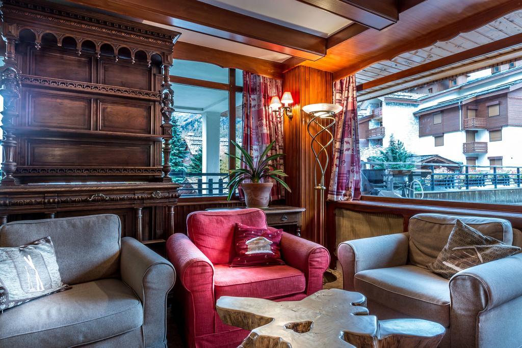 Les Cretes Blanches Hotell Val-dʼIsère Exteriör bild