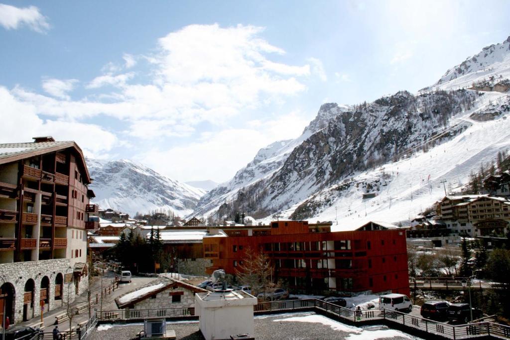 Les Cretes Blanches Hotell Val-dʼIsère Exteriör bild
