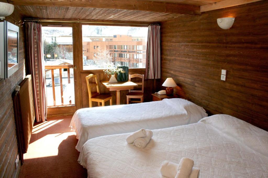 Les Cretes Blanches Hotell Val-dʼIsère Rum bild