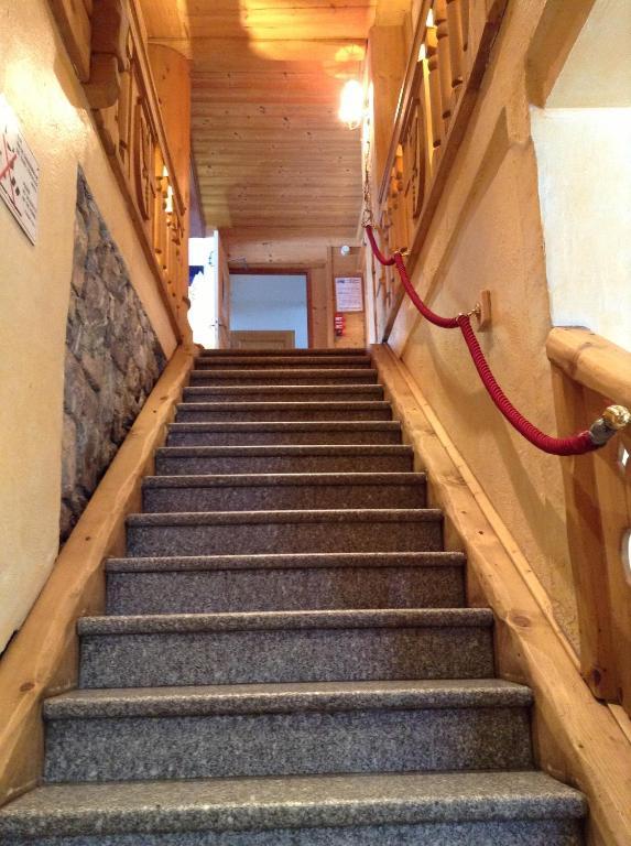 Les Cretes Blanches Hotell Val-dʼIsère Exteriör bild